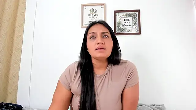 selena_jhonson's Live XXX Chat