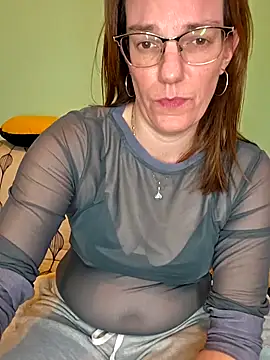 SpiceLea: απευθείας συνομιλία ΧΧΧ