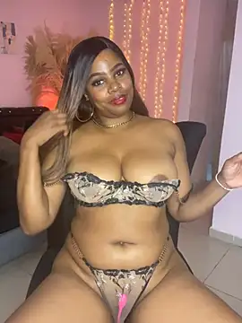 LUCIA-FERRERO 现场XXX聊天