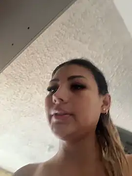 SALOOMEE__ – Naživo XXX chat