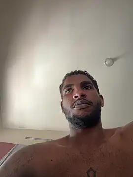 Tentacao-maxima: διαδικτυακό σόου στην κάμερα