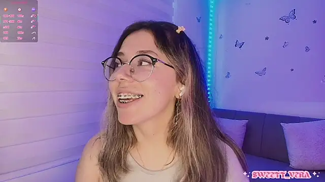 sweettvera Chat XXX live