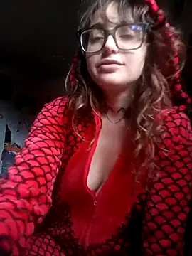 Blulilla69 – Naživo XXX chat