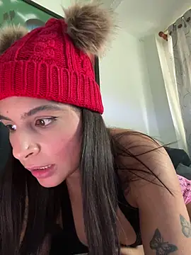 charlotte_stevenss_ Adlı Modelin Canlı XXX Sohbeti