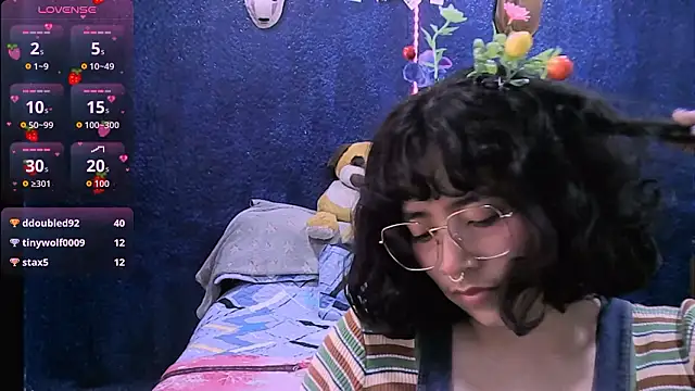 NinaYellow: онлайн-секс-чат