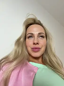 streetdoll Webcamshow