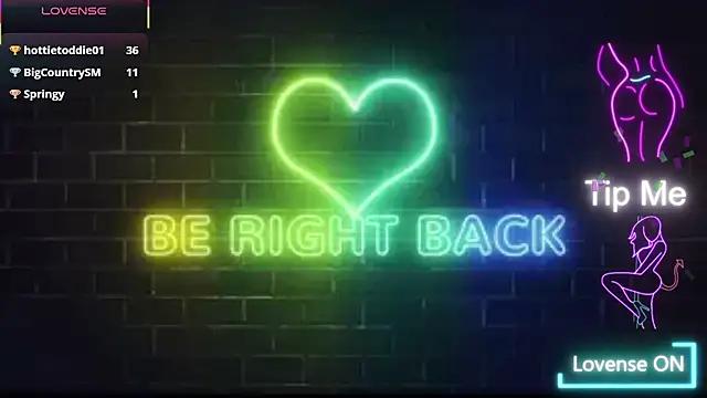 Chatroom XXX en direct de MrAndMrsCrook