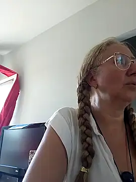 Show de MILEIDE980 na webcam