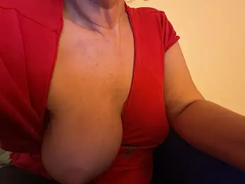 HoneyMakerr – Naživo XXX chat