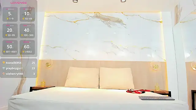 Онлайн чат XXX susan_elliot