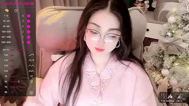 Monica-666888- 现场XXX聊天