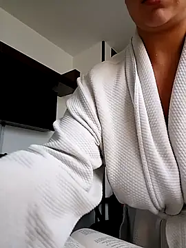 Esmeralda333n Live XXX chat