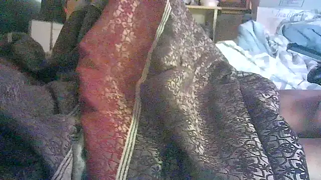 Show webcam de ON3YOULLN3VER_FIR3