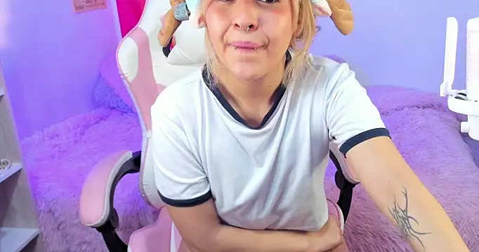 NekoWaifu 웹캠 쇼