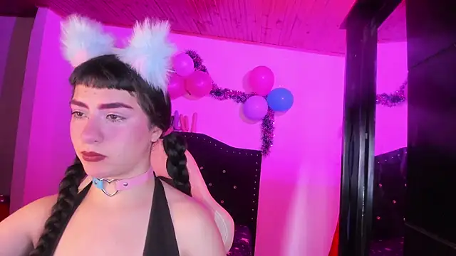 kitty__chs লাইভ XXX চ্যাট