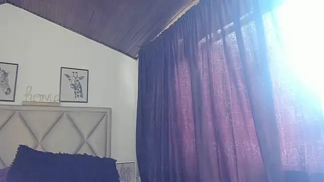 MonyCassiusのライブXXXチャット