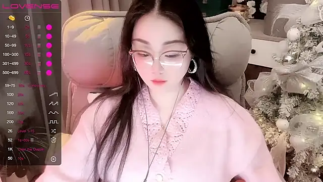 Monica-666888- 现场XXX聊天