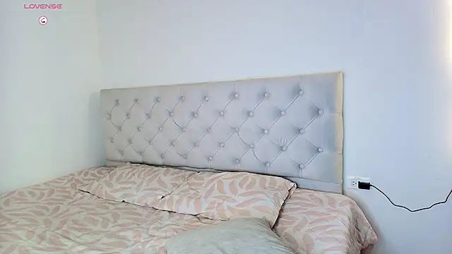 Diamond__cherry69: απευθείας συνομιλία ΧΧΧ