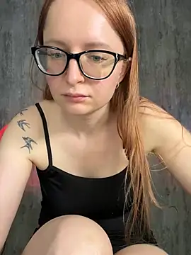 coy_girl_'s Live XXX Chat