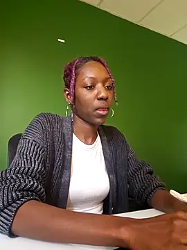 oliviaprettypussy's Webcam Show