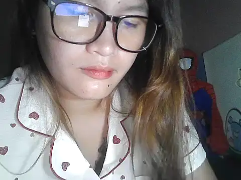 Онлайн чат XXX leamorena