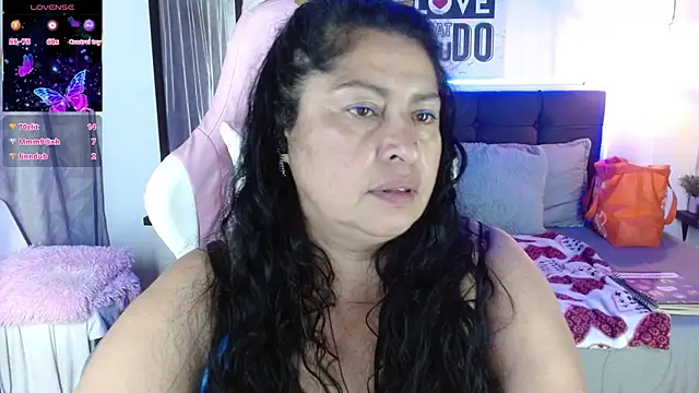 Chat +18 de Keyla01_ ao vivo