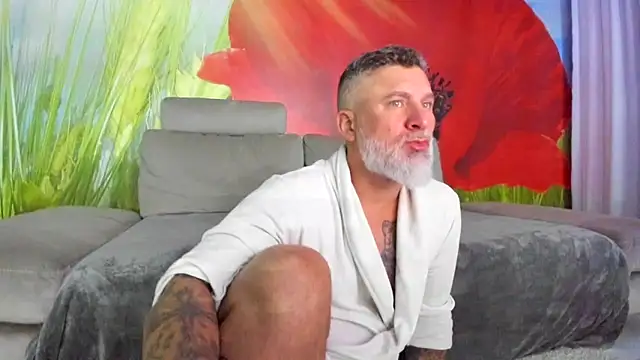 BlowMyXXL's Live XXX Chat