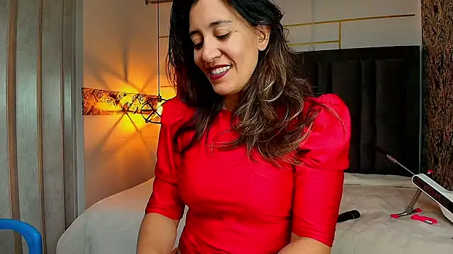 VioletaScott_: διαδικτυακό σόου στην κάμερα