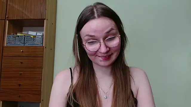 LooveELLYx: онлайн-секс-чат