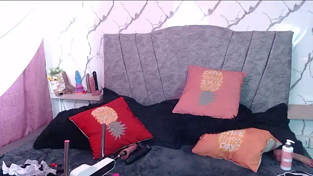 Chat XXX ao vivo de VIOLETTA-HOT