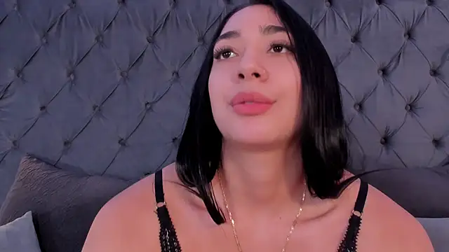 Czat XXX na żywo – julieta_jewel