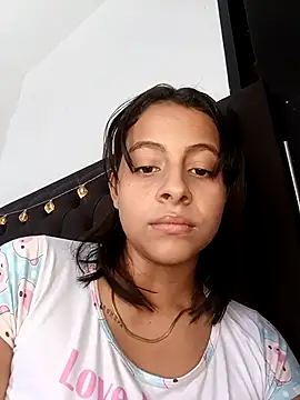 دردشة ANDROMEEDA الجنسية المباشرة