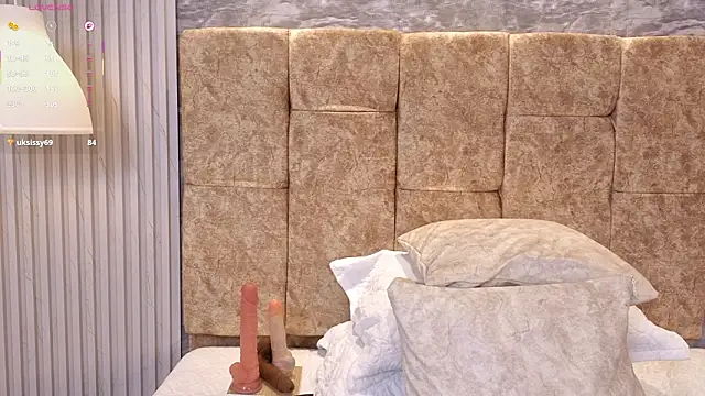 leilapons live XXX chat