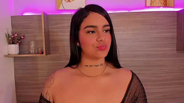 Taylor_walton Adlı Modelin Web Kamerası Şovu