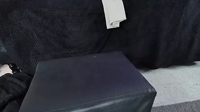 دردشة _Jade_16 الجنسية المباشرة