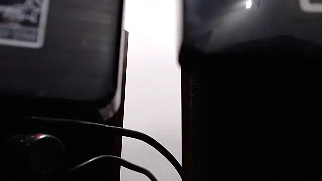 Czat XXX na żywo – emiliaa_hot