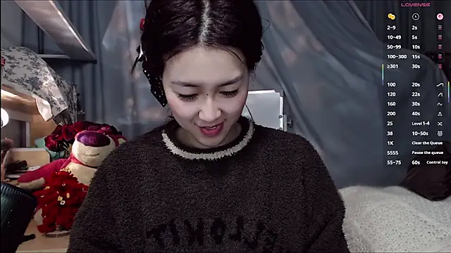 XueLi1902 Chat XXX in diretta