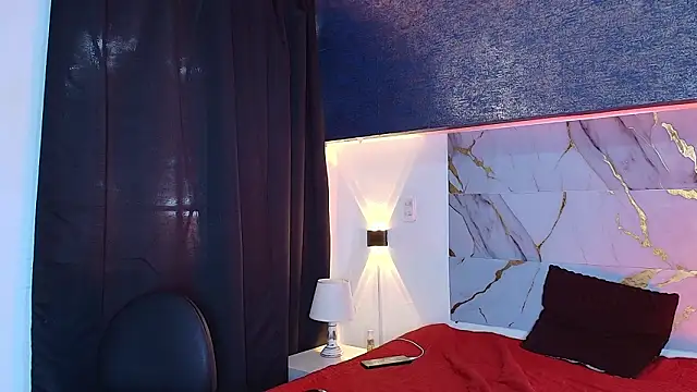 Latinblack_98 Show Webcam