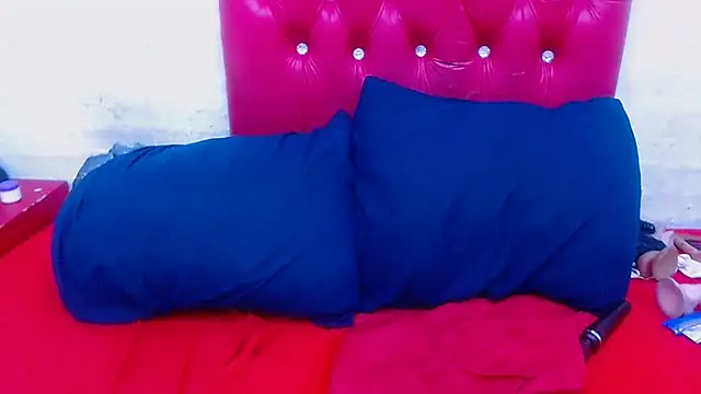 Chat XXX en directo de XSCARLETQUEENXX