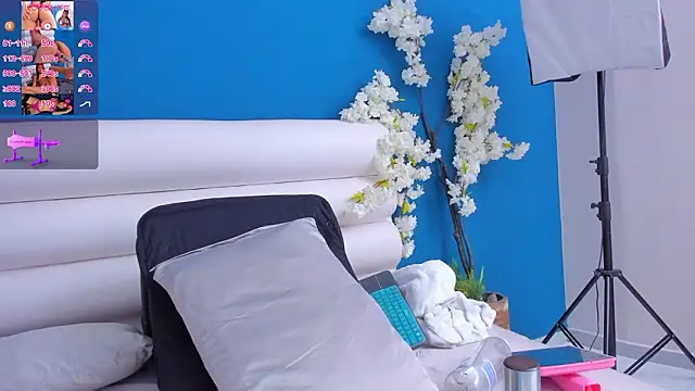 letty_straus élő XXX-chatje