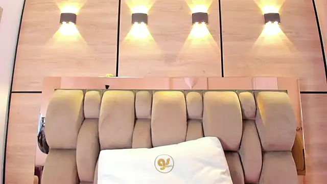 karol_lewiss Live XXX-chat