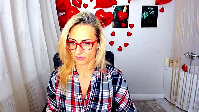 Chat +18 de MuseOfStage ao vivo