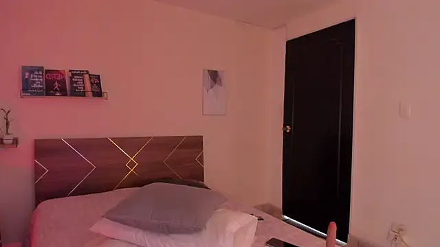 Онлайн чат XXX YariRose