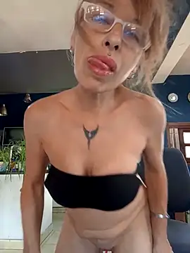 FrozenWaffle Pertunjukan Webcam