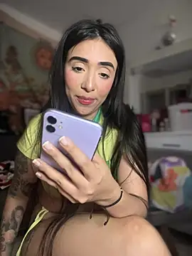 Chatroom XXX en direct de kiaraglam2