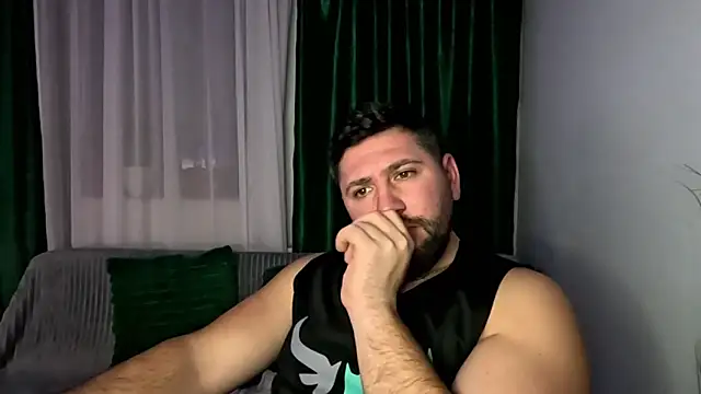 دردشة Gold_Alpha_Boy الجنسية المباشرة