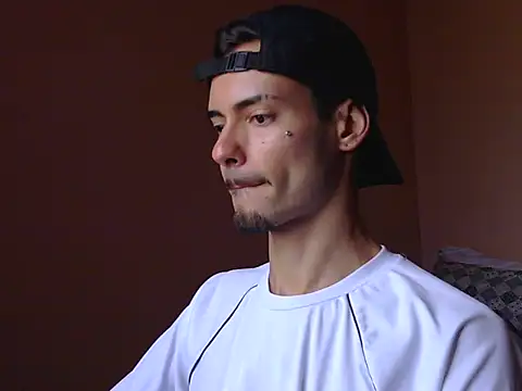 Oheitorofc webkamerás műsora