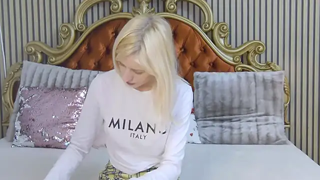 SiennaShapiron Live XXX chat