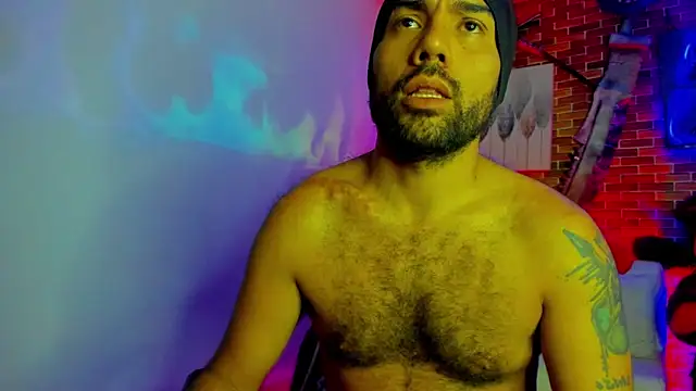 Pokazy przed kamerką – William_cornelius