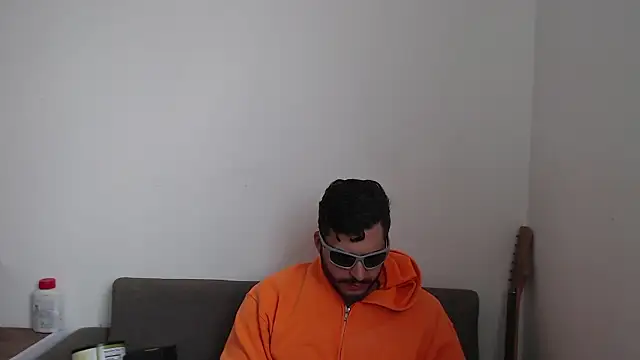 thomas_gun – Naživo XXX chat